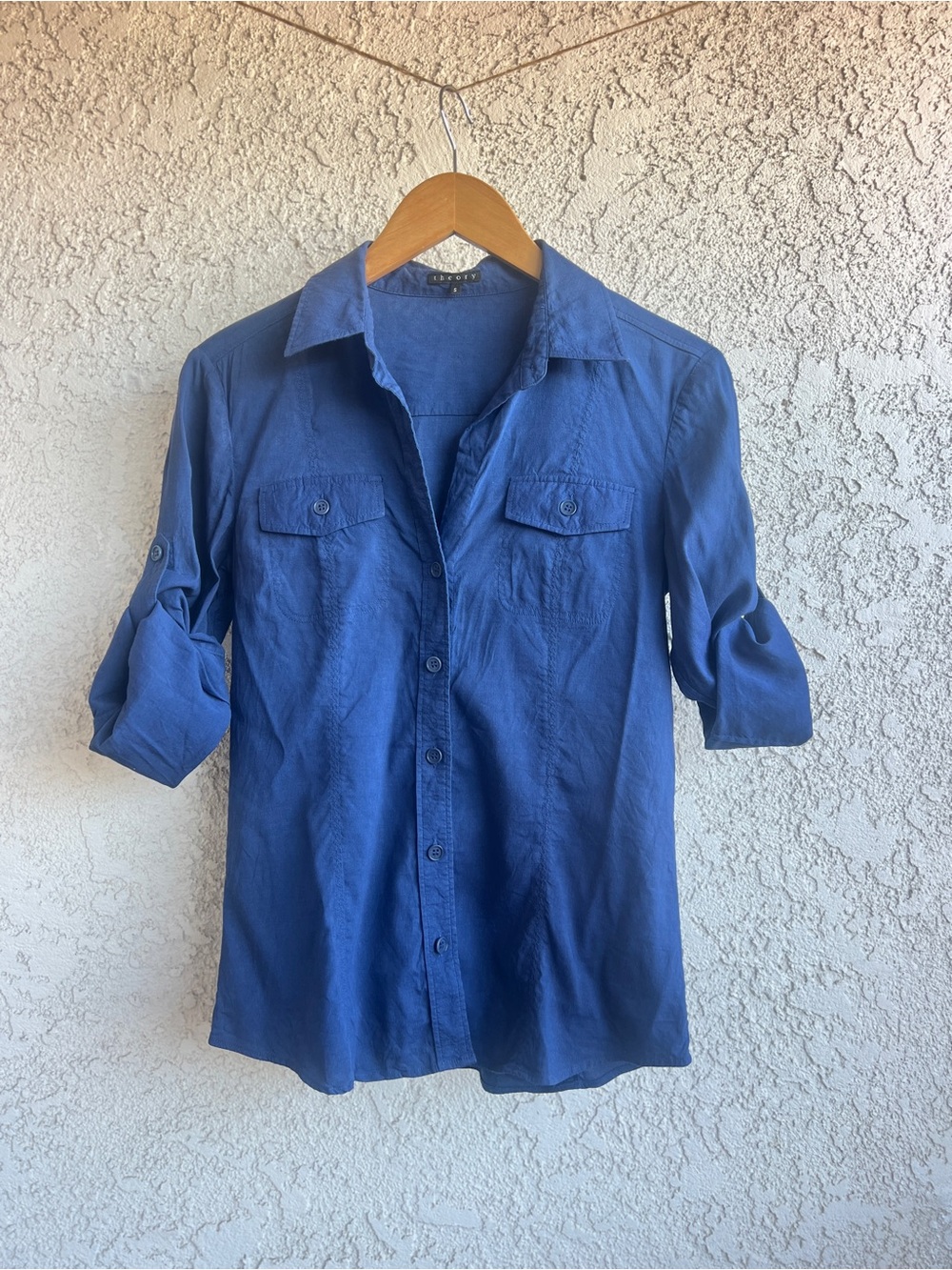 Theory Blue Women's Button-Down Shirt. Linen Blend